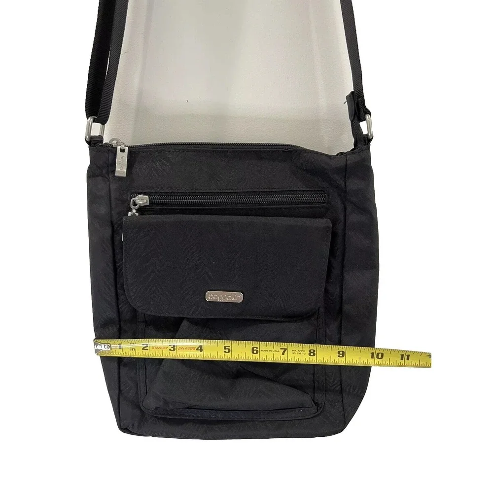 Baggallini Bag Crossbody‎ Black Zebra Emboss Women